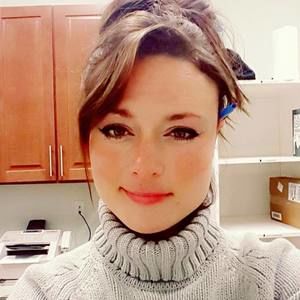 Meet your Posher, Emily